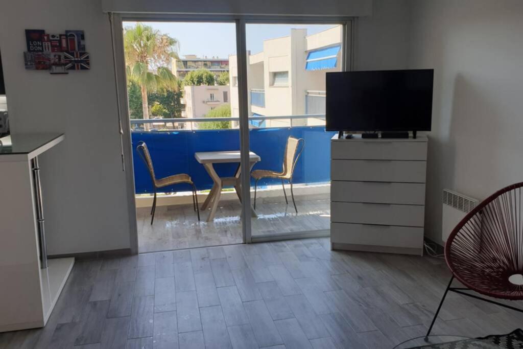 Aiguesmarines Apartment Cagnes-sur-Mer Bagian luar foto
