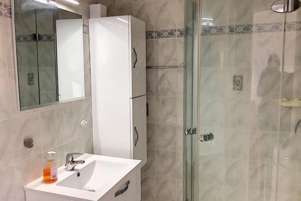 Aiguesmarines Apartment Cagnes-sur-Mer Bagian luar foto